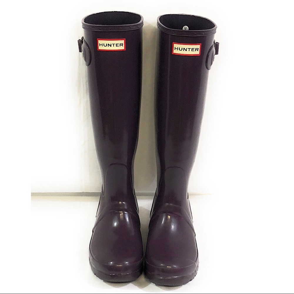 Hunter glossy purple rain boots Sz 6